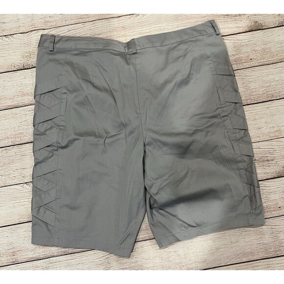 Nicole By Nicole Miller Ladies Shorts Gray Size 10 - Picture 3 of 5